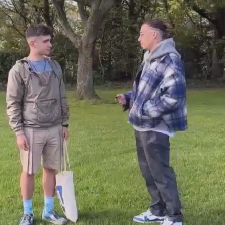 Victor Vernicos: Οι συμβουλές του Τσιμίκα για τη Eurovision στο Λίβερπουλ [vid]