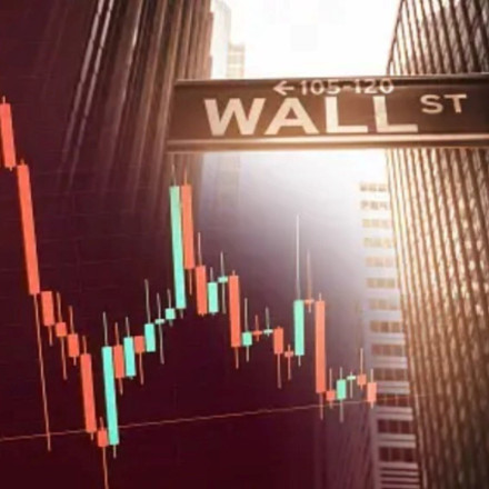 Wall Street: Διευρύνονται οι απώλειες καθώς παραμένει το αδιέξοδο για το χρέος