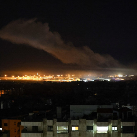 Λίβανος: Η ισραηλινή αεροπορία σφυροκοπά τα νότια προάστια της Βηρυτού