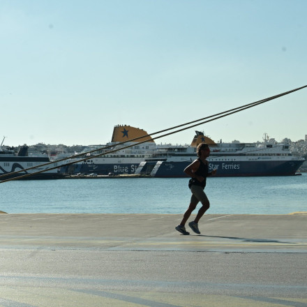 Ανατροπή με την απεργία της ΠΝΟ: Κανονικά τα δρομολόγια των πλοίων