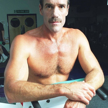 Πέθανε ο σταρ του Baywatch Μάικλ Νιούμαν σε ηλικία 68 ετών