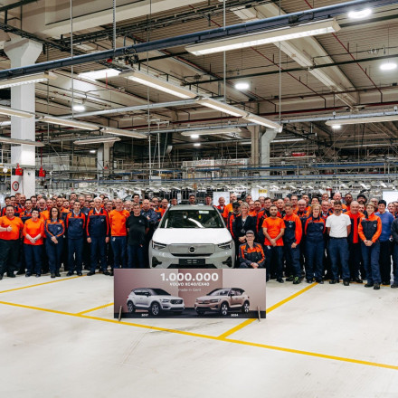 Volvo: Το εκατομμυριοστό XC/EX 40 κατασκευάστηκε στη Γάνδη