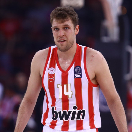 Βεζένκοφ: «Καλύτερος ο Παναθηναϊκός, να σταματήσουμε τις δικαιολογίες» [Vid]