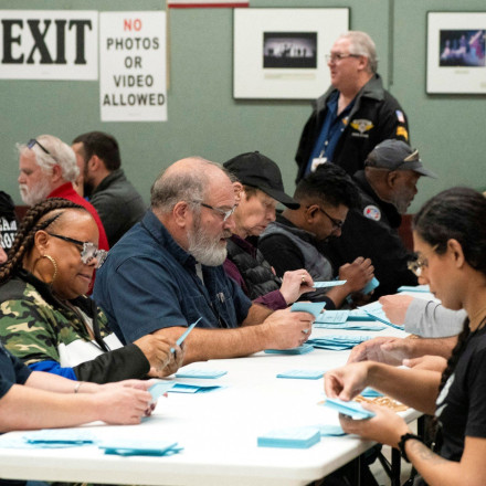 Αμερικανικές εκλογές: Πότε κλείνουν οι τελευταίες κάλπες - Πώς γίνεται η καταμέτρηση των ψήφων