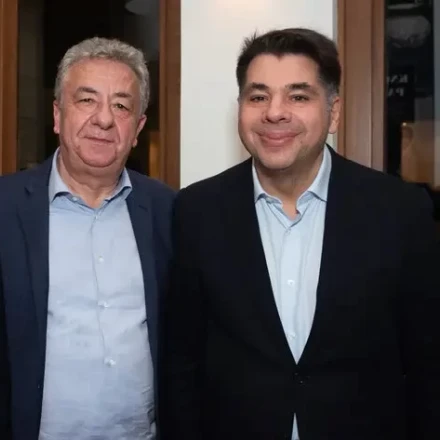 Η κρητική δίαιτα που… αδυνάτισε τον Αμερικανό Πρέσβη και τα εύσημα στον Αρναουτάκη