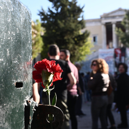 «Δρακόντεια» μέτρα για την επέτειο του Πολυτεχνείου - 5.000 αστυνομικοί στους δρόμους