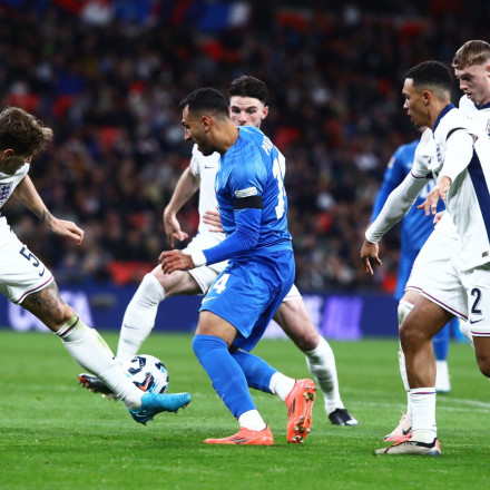 Εθνική Αγγλίας: Αμφίβολος για το ματς με την Ελλάδα ο Αλεξάντερ Άρνολντ [Vid]