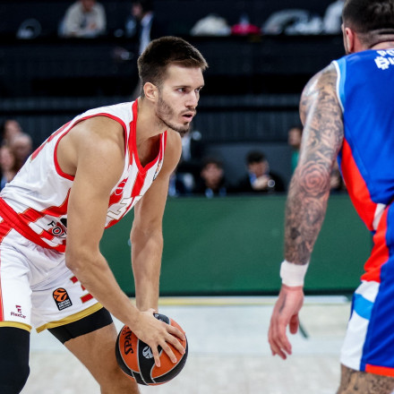 Πετρούσεβ: «Μου αρέσουν πολύ προπονητές όπως ο Σφαιρόπουλος» [Vid]