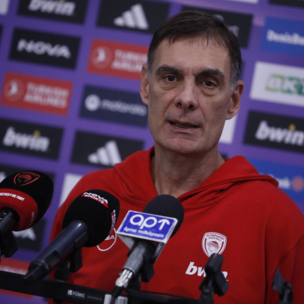 Η ερώτηση του Flash.gr στον Γιώργο Μπαρτζώκα: «Πήραμε καλό βαθμό στον περιορισμό του Μίσιτς» Η ερώτηση του Flash.gr στον Γιώργο Μπαρτζώκα: «Πήραμε καλό βαθμό στον περιορισμό του Μίσιτς»