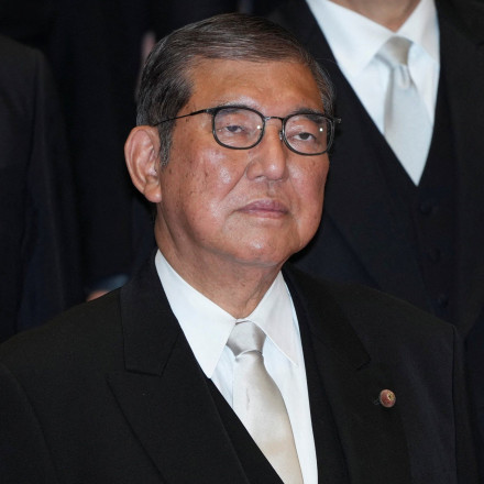 «Ύπνε που παίρνεις»... τον πρωθυπουργό της Ιαπωνίας: Κοιμήθηκε στο Κοινοβούλιο - Άφωνοι οι υπουργοί