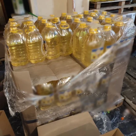 Ημαθία: Πωλούσαν ηλιέλαιο ως... παρθένο ελαιόλαδο- Χειροπέδες σε 8 άτομα, ανάμεσα τους και ανήλικοι