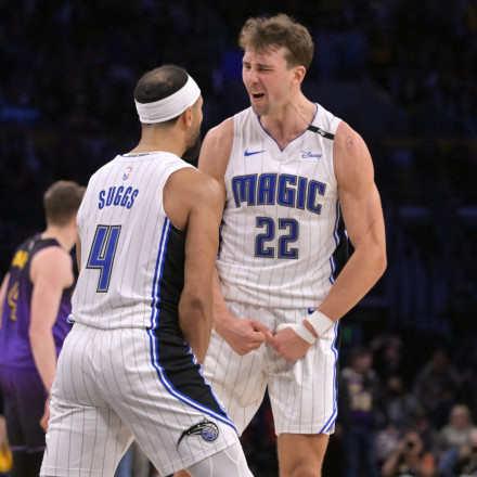 ΝΒΑ: Ο Βάγκνερ λύγισε τους Λέικερς στο φινάλε - Ανεβάζουν στροφές οι Σπερς