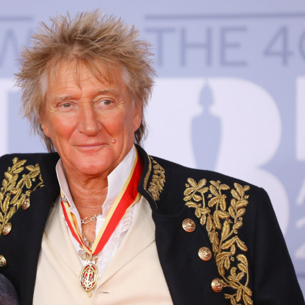 Κόλαφος ο Ροντ Στιούαρτ κατά Τραμπ – Ζητά συγγνώμη για τους Βρετανούς στρατιώτες