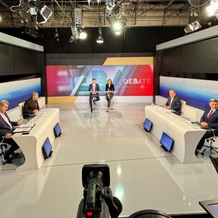 ΣΥΡΙΖΑ: Όσα έγιναν στη μάχη των 4: Ανεμογεννήτριες, ιερόδουλες και η επίθεση Πολάκη σε Κασσελάκη ΣΥΡΙΖΑ: Όσα έγιναν στη μάχη των 4: Ανεμογεννήτριες, ιερόδουλες και η επίθεση Πολάκη σε Κασσελάκη