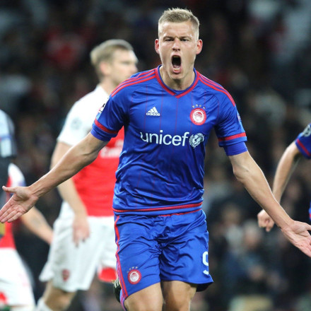 Αποσύρθηκε από την ενεργό δράση ο Φινμπόγκασον - Το ιστορικό γκολ με τον Ολυμπιακό στο Λονδίνο [vid]