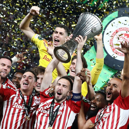 Αναγνώριση! Ο Ολυμπιακός υποψήφιος για το βραβείο της καλύτερης ομάδας στα Globe Soccer Awards 2024