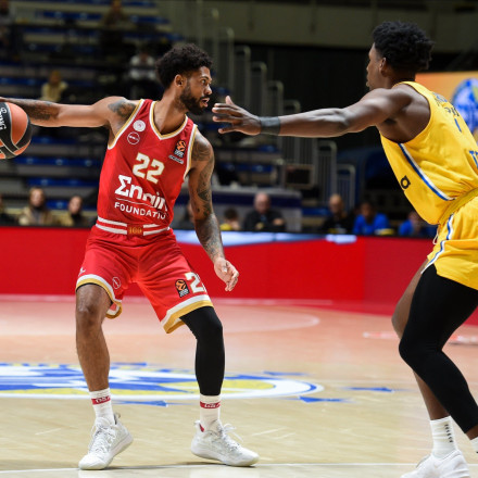 Ολυμπιακός: Πρόβλημα στους προσαγωγούς ο Ντόρσεϊ