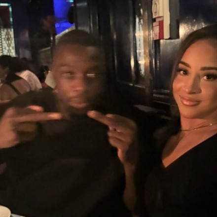 Πρώην άσος της Άρσεναλ επιβεβαίωσε ότι είναι σε σχέση με γνωστή πορνοστάρ