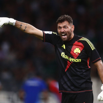 Βασικοί Λοντίγκιν, Σένκενφελντ, στον πάγκο ο Ιωαννίδης - Αυτοί είναι οι «11» του Βιτόρια