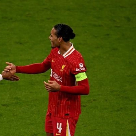 Ώρα και κανάλι για τις «μάχες» της Premier League - Που θα δείτε Λίβερπουλ και Μάντσεστερ Σίτι