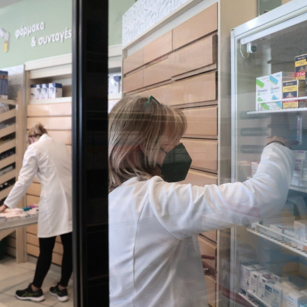 Αλλάζει ο χρόνος εκτέλεσης συνταγών στα φαρμακεία - Ξεκινούν την Πέμπτη τα απογευματινά χειρουργεία