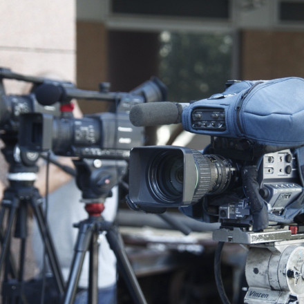 ΕΣΡ για υπόθεση αστυνομικού της Βουλής: Να μην μεταδίδονται στοιχεία για τα ανήλικα παιδιά τους