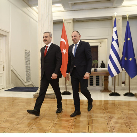 Ξανά «σημειωτόν» ο ελληνοτουρκικός διάλογος - Στον «πάγο» οι θαλάσσιες ζώνες από Γεραπετρίτη, Φιντάν