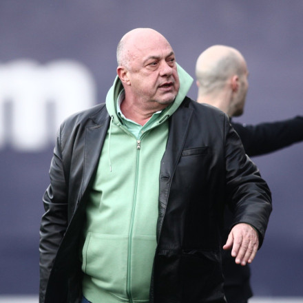 Κεραυνοί Μπέου: « Στο πιο συναρπαστικό πρωτάθλημα, κάποιοι έχουν συνηθίσει σε άλλες λογικές»