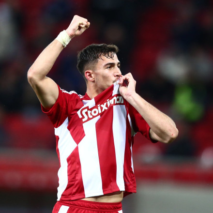 Αέρας ο Ολυμπιακός σκόρπισε τον Βόλο στο Φάληρο με τρεις γκολάρες και χωρίς να δεχθεί τελική [3-0]