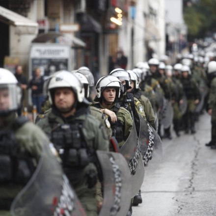 Επέτειος Γρηγορόπουλου: Καταγγελίες για αστυνομική βία - Προσήχθη γνωστή δικηγόρος