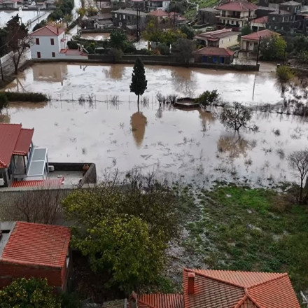 Κακοκαιρία Bora: Σε κατάσταση έκτακτης ανάγκης η Λήμνος - Εικόνες αποκάλυψης από drone