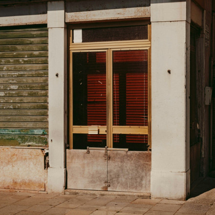 Δεν θα πιστεύετε σε ποια χώρα οι πτωχεύσεις «χτυπάνε κόκκινο»