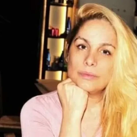 Τζένη Χειλουδάκη: Ξανά στο νοσοκομείο - Έπεσε με το αμάξι της σε στύλο