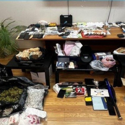 Εξαρθρώθηκε διεθνής σπείρα ναρκωτικών - Πώς δρούσε το κύκλωμα, οι ηγέτες και η ιεραρχία