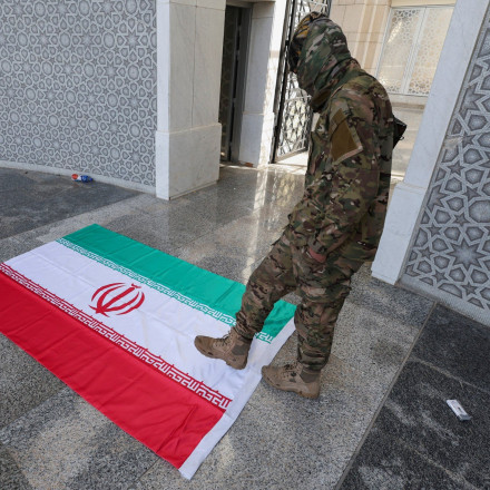 Στο μυαλό του Τραμπ: Οι προτεραιότητες των ΗΠΑ στη Συρία μετά την πτώση του Άσαντ