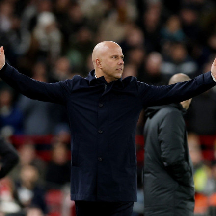 Απίθανος Σλοτ μετρούσε τα δευτερόλεπτα των καθυστερήσεων του Λένο στο Λίβερπουλ - Φούλαμ [vid]