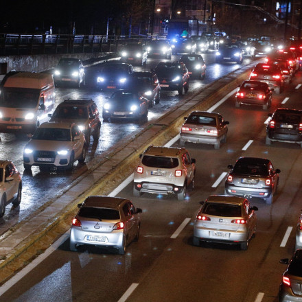 Χάος στον Κηφισό από σύγκρουση οχημάτων - Καθυστερήσεις σε Κηφισίας, Αττική Οδό