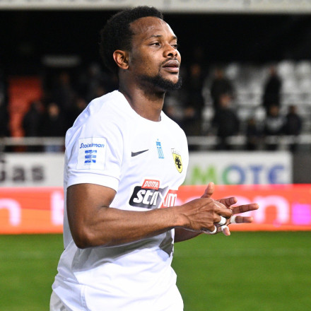 Λιβάι Γκαρσία: «Ήταν ντροπιαστικό το αποτέλεσμα με τον Ολυμπιακό, κάναμε μια συνάντηση, μιλήσαμε»