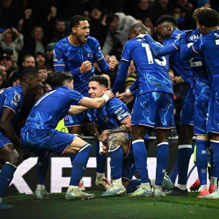 Τεράστιο «διπλό» στο ντέρμπι του Λονδίνου η Τσέλσι απέναντι στην Τότεναμ (3-4)