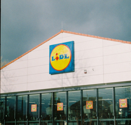 Lidl Home & Living: Ετοιμάζει το πρώτο σούπερ μάρκετ χωρίς τρόφιμα - Πού ανοίγει Lidl Home & Living: Ετοιμάζει το πρώτο σούπερ μάρκετ χωρίς τρόφιμα - Πού ανοίγει