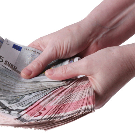 Πώς στήθηκε η φάμπρικα διαφθοράς σε πολεοδομίες: Οι ταρίφες, ο πρώην δήμαρχος και τα «μαύρα ταμεία»