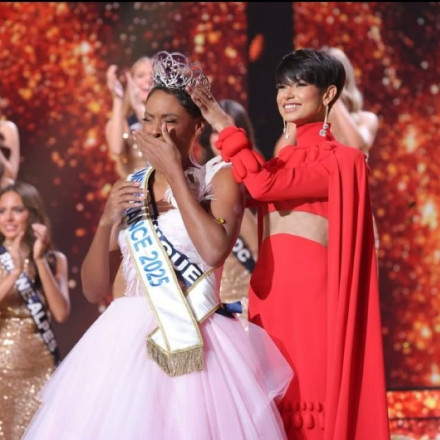 Miss France 2025, ετών 34! Αυτή είναι η καλλονή από τη Μαρτινίκα που έσπασε το όριο ηλικίας