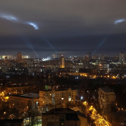 Πυραυλικές επιθέσεις της Ρωσίας στο Κίεβο - Ισχυρές εκρήξεις ακούστηκαν στην πόλη