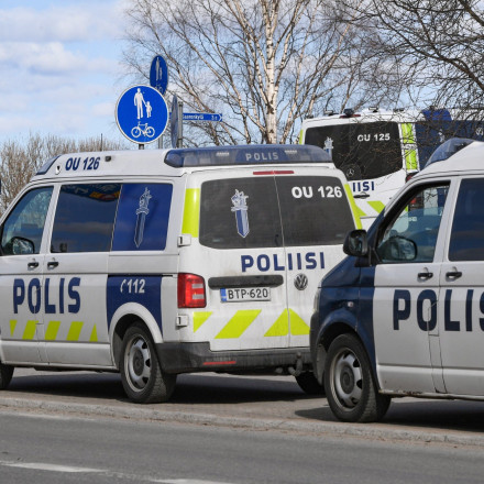 Ροβανιέμι: Δύο νεκροί και 37 τραυματίες από σύγκρουση λεωφορείου με βαν στο χωριό του Άγιου Βασίλη