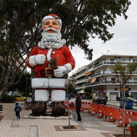 Η μεγαλύτερη Νύχτα του χρόνου, στη Γλυφάδα είναι Κόκκινη!