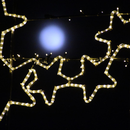 «Μάγεψε» η τελευταία πανσέληνος του έτους: Εντυπωσιακές εικόνες από την «Ψυχρή Σελήνη»