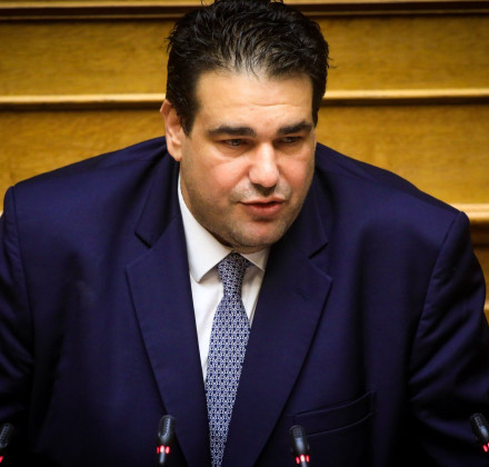 Λιβάνιος για Σπαρτιάτες: 450.000 ευρώ η επόμενη δόση που παγώνει - Πρέπει να επιστρέψουν 80.000 ευρώ Λιβάνιος για Σπαρτιάτες: 450.000 ευρώ η επόμενη δόση που παγώνει - Πρέπει να επιστρέψουν 80.000 ευρώ