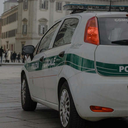 Ιταλία: 32χρονος επιτέθηκε με τσεκούρι σε αστυνομικούς - Δεν υπάρχει τρομοκρατικό κίνητρο