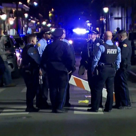 Νέα Ορλεάνη: Όχημα έπεσε σε πλήθος που γιόρταζε την Πρωτοχρονιά - Τουλάχιστον 10 νεκροί