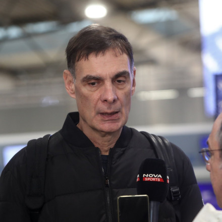 Μπαρτζώκας: «Πρέπει να υπερβούμε κάποια εμπόδια, δεν είναι σίγουρη η συμμετοχή του Μενσά» [vid]